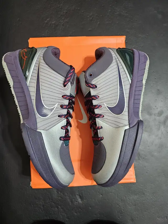 Kobe 4 Chaos in Men's Shoes in Mississauga / Peel Region - Image 3
