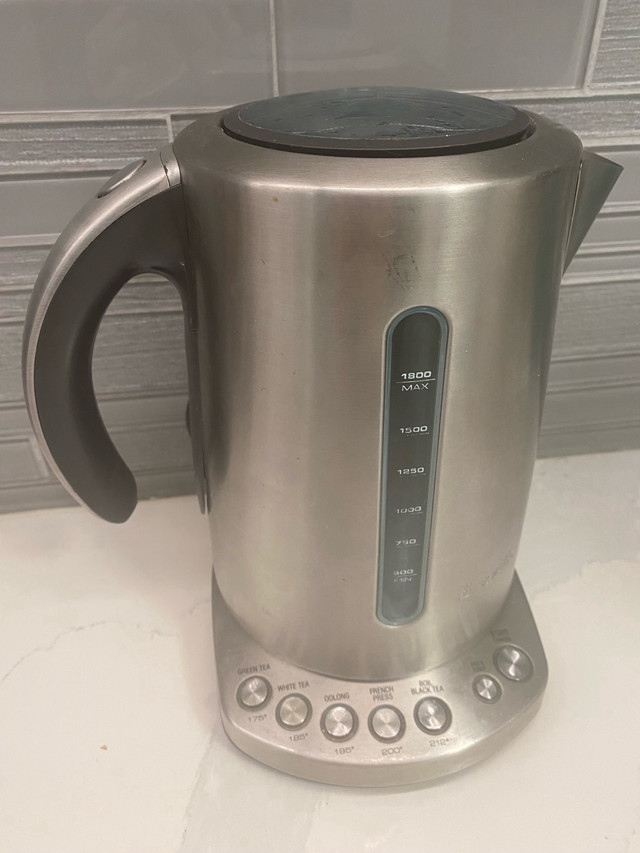 Breville Variable-Temperature Tea & Coffee Kettle in Other in Markham / York Region