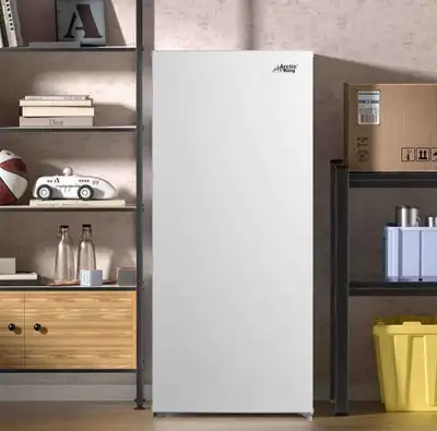  Arctic King 7.1 Cu. Ft. UprightFreezer / Fridge (2-in-1) – Whi, View more