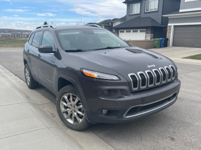 Jeep Cherokee Limited 4WD 2014 - LOADED - Reduced Price