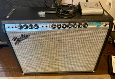 Fender Twin Reverb ‘68 Custom Silverface Reissue, View more