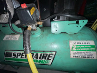 Air Compressor 