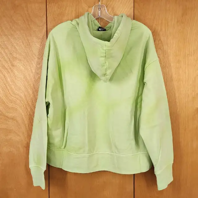 The North Face size XL hoodie62864744334338123