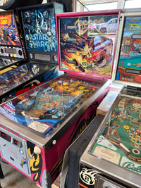 1981 Stern - Freefall Pinball Machine - Coin Operated