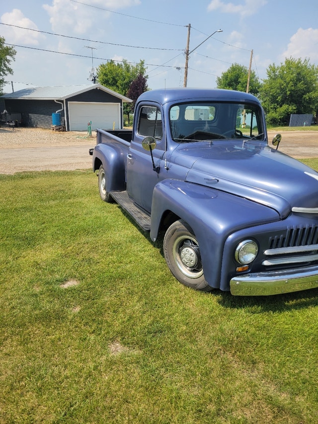1952 International L110 Classic Cars Moose Jaw Kijiji