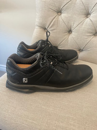Size 11.5 Men’s Foot Joy Pro SL Carbon’s blk/blk