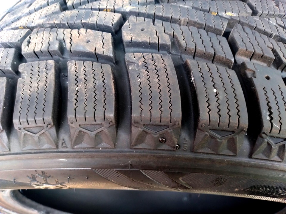 Winter tire deal 205/55/r16 | Tires & Rims | Barrie | Free local ...