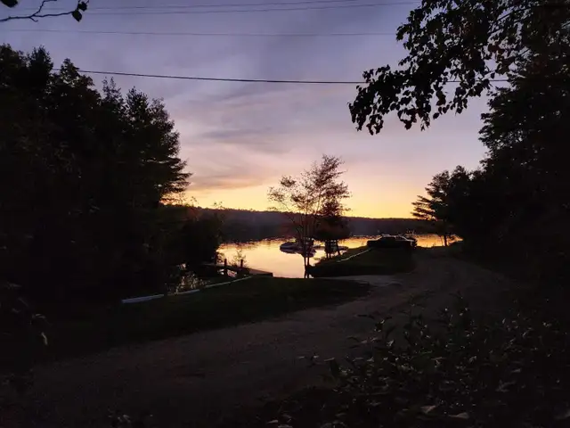 *PRICE REDUCED* Seasonal Trailer on waterview campsite in Travel Trailers & Campers in Kingston - Image 10