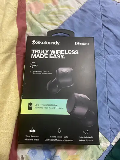 Skullcandy Wireless Headphones Up to 14 hours total battery Local pick up