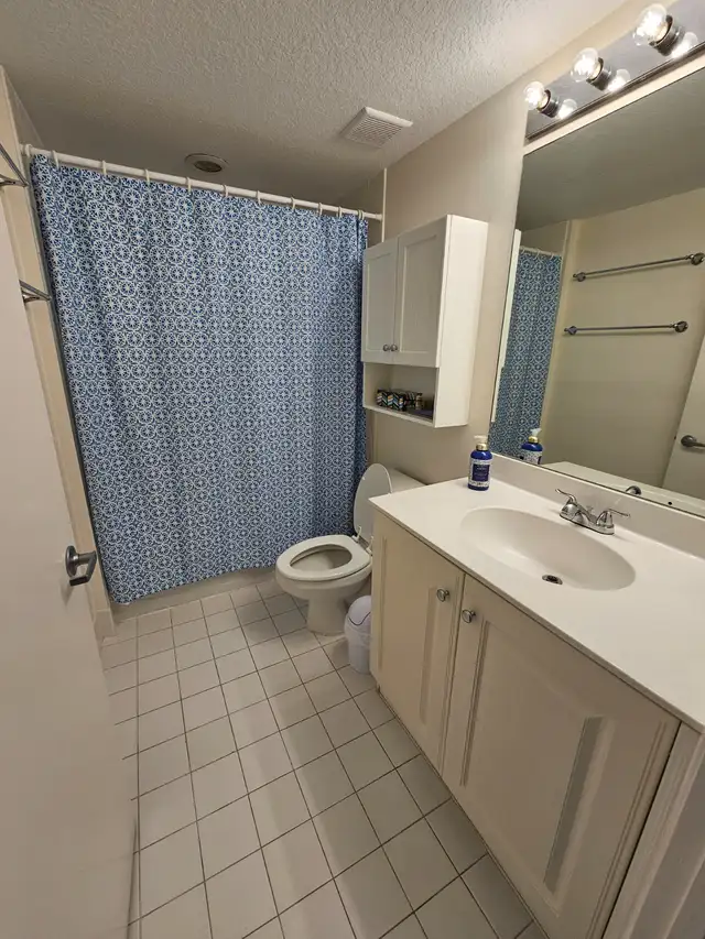 $1,450 / 2br - Marina Bay Club **Available Dec2025&Jan2026 in Florida in Canada - Image 5