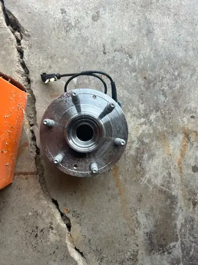 I have a front wheel hub for a 2014 Silverado with a 5.3 never been used paid 250 for it asking 150