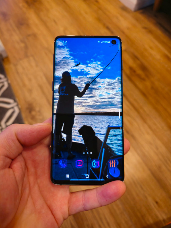Samsung Galaxy S10 in Cell Phones in Kingston - Image 2