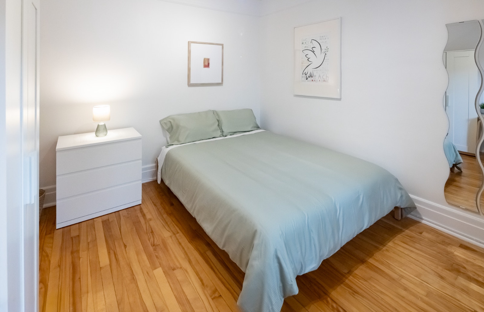 Magnifique 3 chambres meublé tout inclus | UdeM | metro, REM — photo 2
