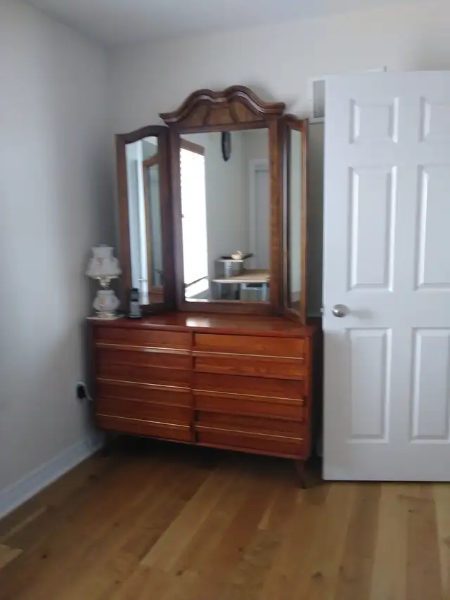 Sharing Room for rent in Room Rentals & Roommates in City of Toronto - Image 5