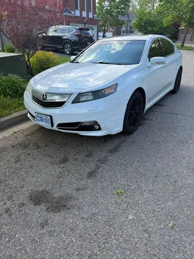 2014 Acura TL, mint shspe, no rust, new break pads. Runs and drives.