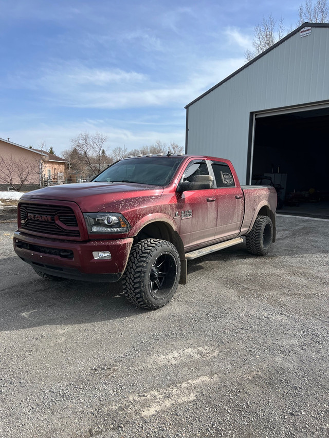 2018 Ram 3500 Laramie  in Cars & Trucks in Regina - Image 2