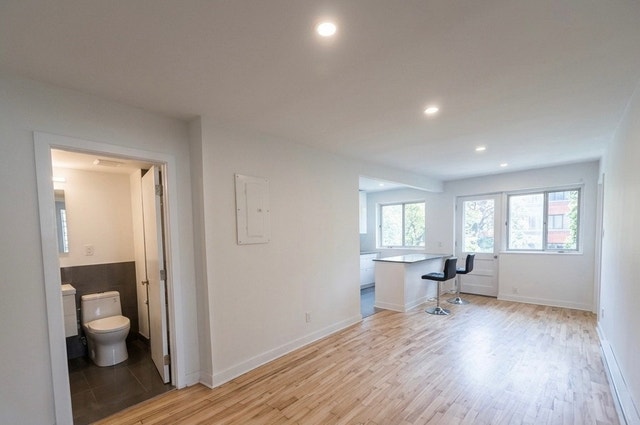 room for rent — photo 1