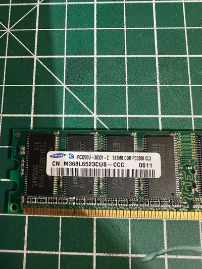 X 512MB SAMSUNG PC-3200 DDR-400 NON-ECC MEMORY RAM M368L6523CUS-CCC *b25