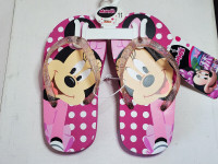 Disney Junior Minnie sandals for kid size 11 / sandales Minnie