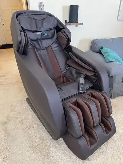 BACKplus full body massage chair. Lightly used. No visible wear. Fully functional. Must pick up. Ver...