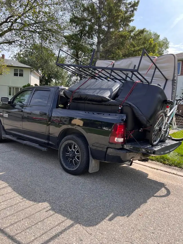 Moving service62864353756546124