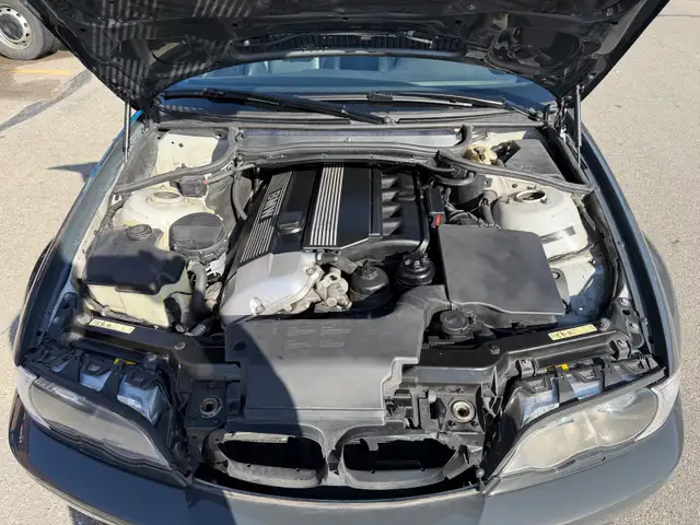 2002 BMW 330 ci537087496286392326