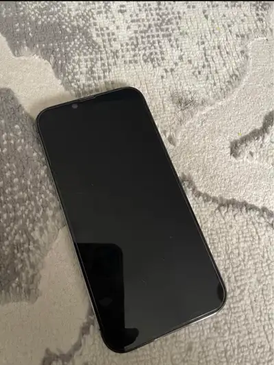 Good Condition 8/10 Unlocked 600$ OBO