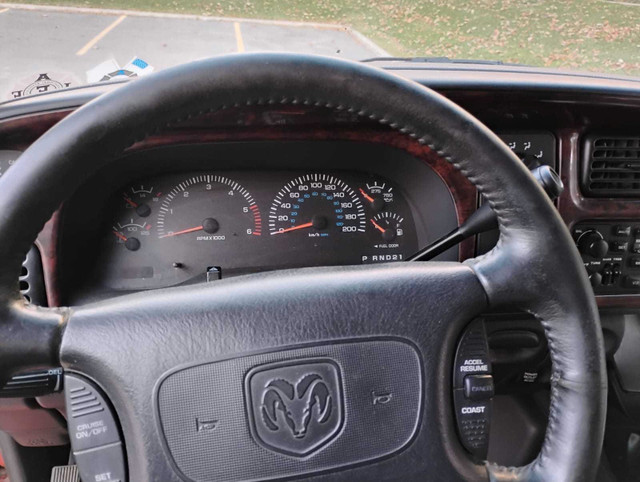 dodge ram 1999  1500 in Cars & Trucks in Mississauga / Peel Region - Image 3