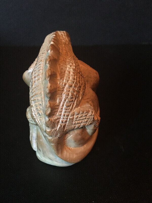 Hand Carved Iguana - Soapstone in Arts & Collectibles in Mississauga / Peel Region - Image 3