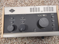 Universal Audio Volt 476 recording interface 
