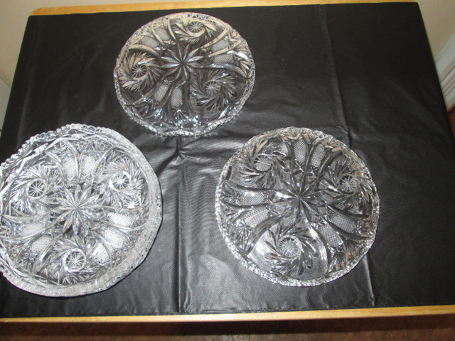 4 CRYSTAL SALAD PLATES in Kitchen & Dining Wares in New Glasgow - Image 3