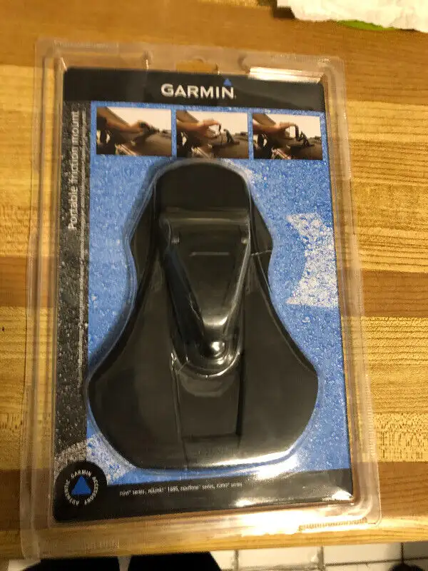 GPS - Garmin Friction Plate in General Electronics in City of Montréal - Image 2