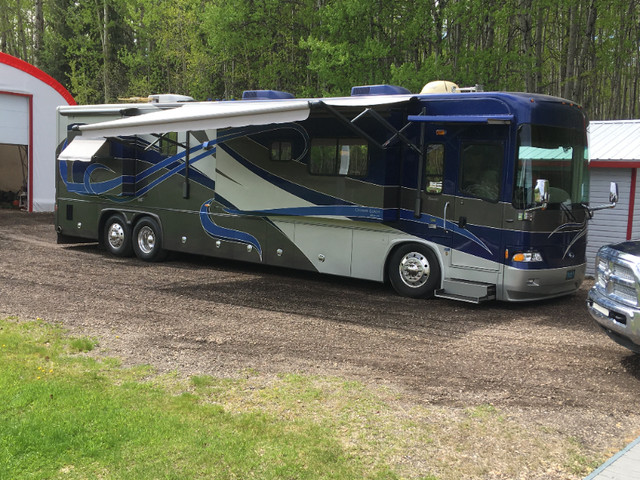2008 COUNTRY COACH 470 ALLURE in RVs & Motorhomes in Saint John - Image 3