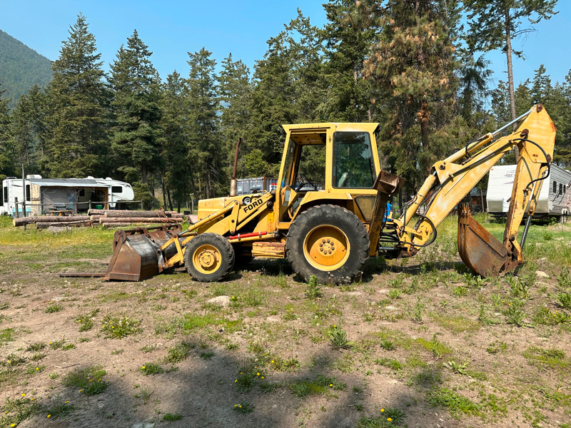 1984 ford 555a backhoe heavy equipment kelowna kijiji