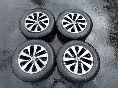 Like brand new and properly stored indoors during the summer months. 225-65-R17 Toyo Observe GSi-6 w...