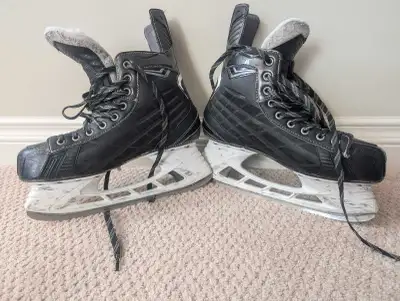 Bauer Nexus 6000 size 8.5D skates(shoe size US 10), View more