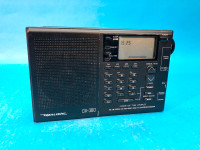 Realistic Multi-Band Radio Model DX-380 AM/FM/LW/SW