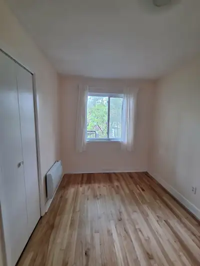 Recherche colocataire dès juillet (sous-location) 4 et 1/2 lumineux dans l'arrondissement Villeray-S...