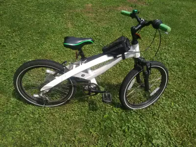 BMW kids bike 20, View more