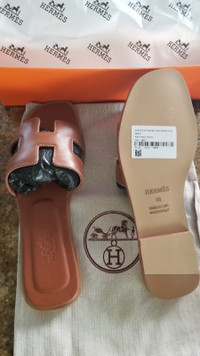 Genuine leather brand new elegant sandals