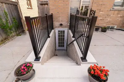 2 bedrooms basement for rent