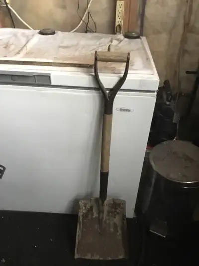 Square Metal Winter Shovel, View more