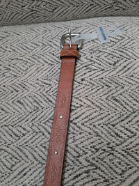 Dockers small leather belt