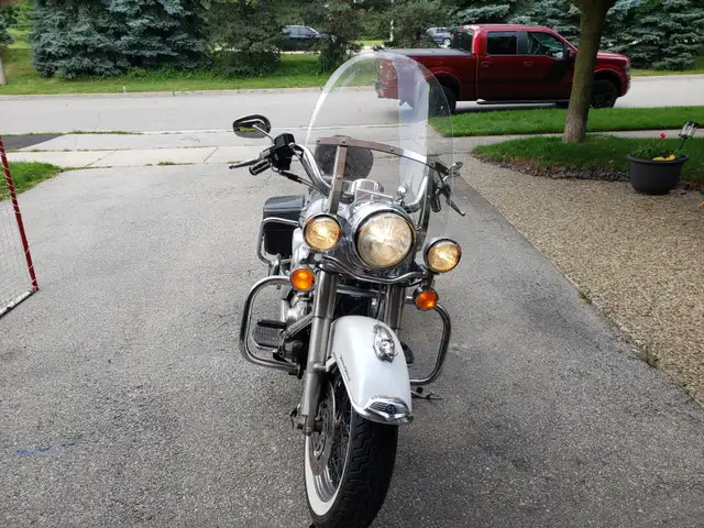 Harley 2004 Road King in Touring in Oakville / Halton Region - Image 3