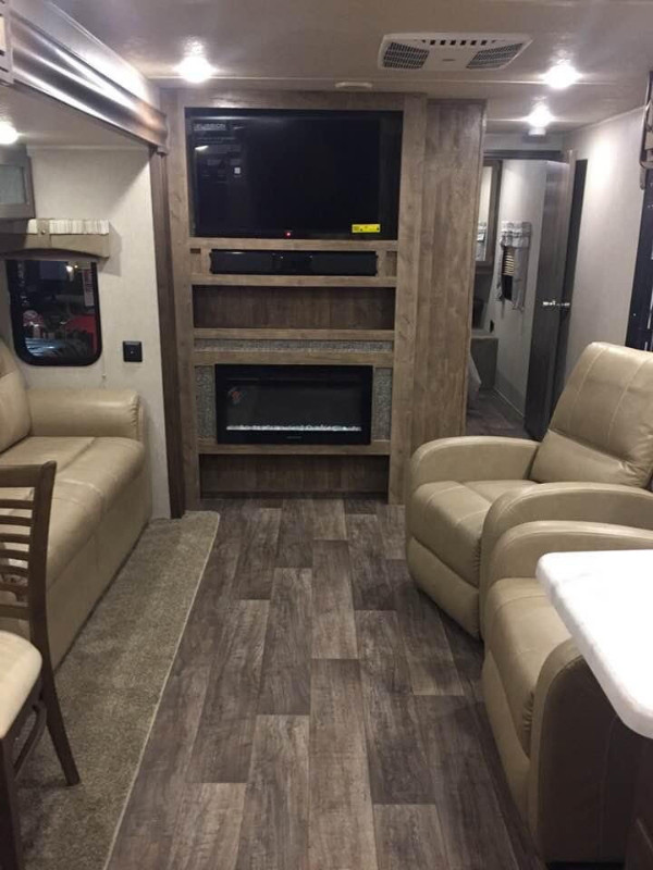 2018 Palomino Puma Camper in Travel Trailers & Campers in City of Halifax - Image 4