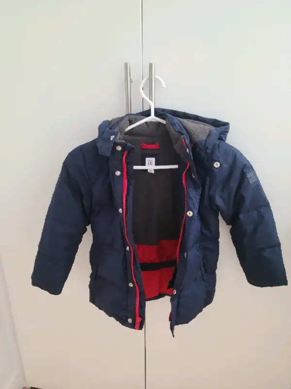 Gap Down Fill Winter Jacket - Size 5T62854394830595123