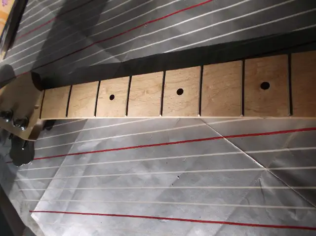 bass guitar neck-manche pour bass in Guitars in Sherbrooke - Image 3