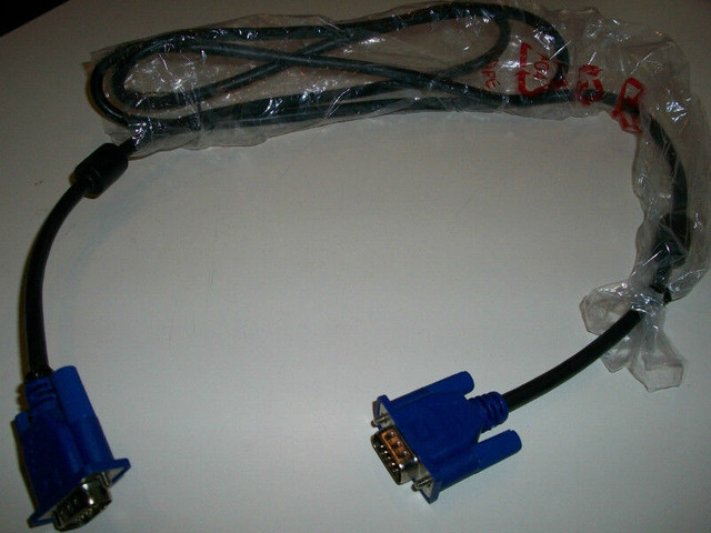 Brand New 6FT VGA male to male cables, 15 pin HD15 quality OEM in Cables & Connectors in City of Toronto - Image 2