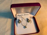 STIRLING SILVER + PERIDOT GEM earrings + necklace in box