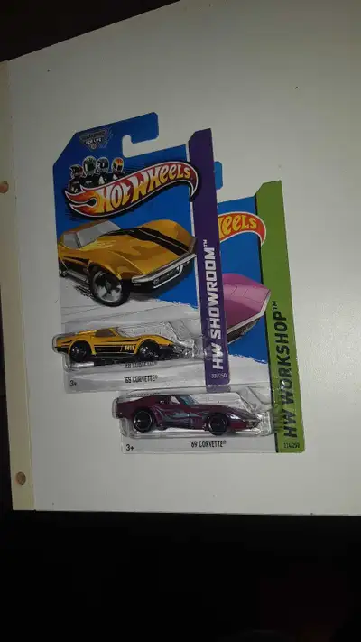 '69 Corvette Hot Wheels lot of 2 variations 1/64 scale diecast c, View more